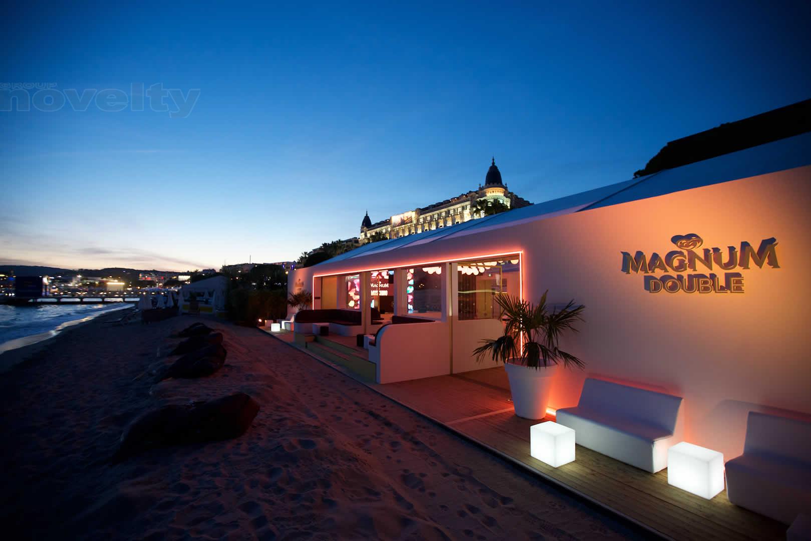 Novelty Azur sur les plages de Cannes pour Auditoire Novelty Group