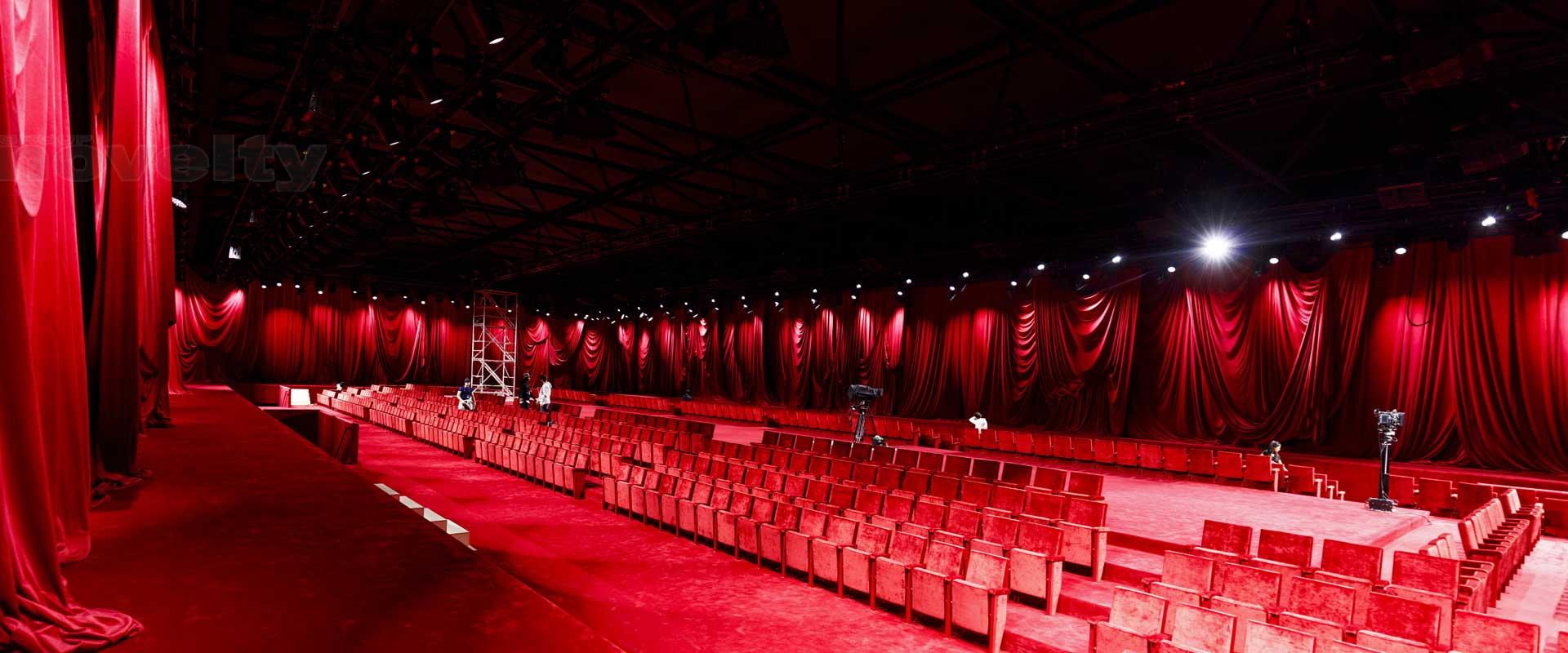 Visuel PARIS FASHION WEEK | BALENCIAGA | Septembre-Octobre 2023